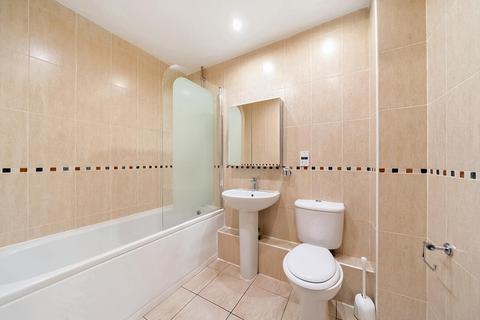 Flat 2, Pond House Lady Aylesford Avenue, Stanmore, HA7 4FQ