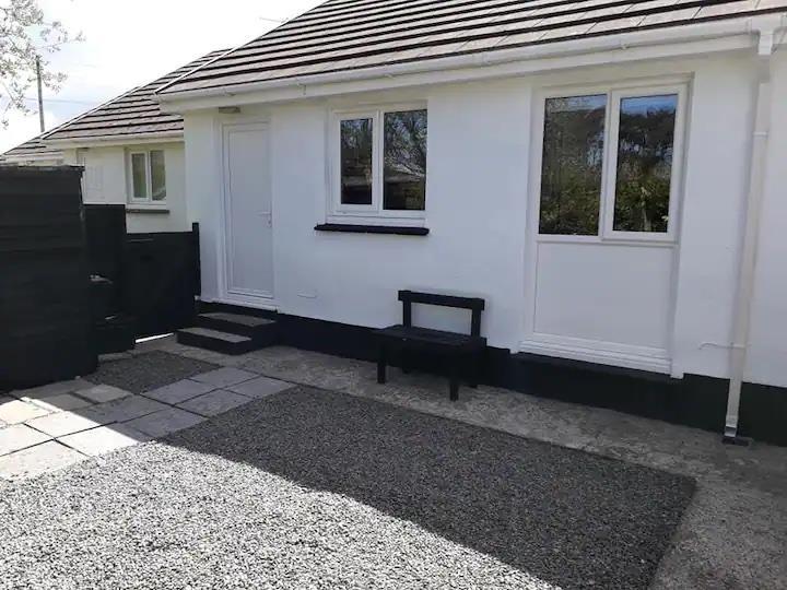 Cairn Terrace, Hasguard Cross, Haverfordwest 2 bed cottage for sale £