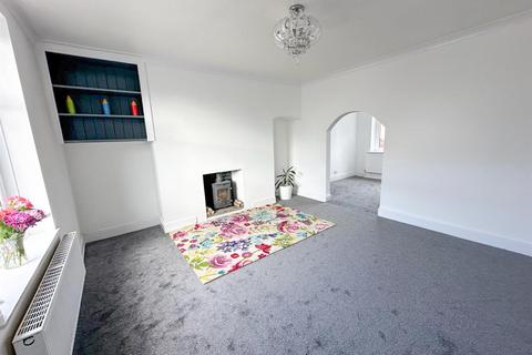 3 bedroom terraced house for sale, South View Terrace, Silsden