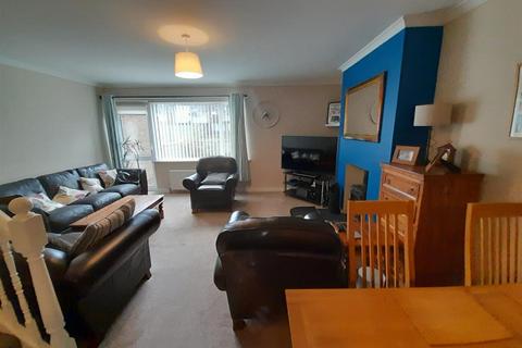 3 bedroom terraced house for sale, Cheviot Close, North Shields