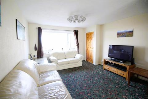16 Silver Birch Close, Wyke, Bradford, BD12 9ER