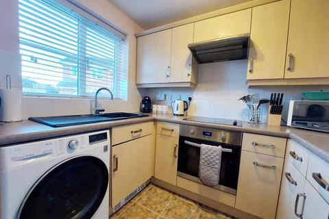 2 bedroom end of terrace house for sale - Swindale Close, Blaydon-On-Tyne NE21