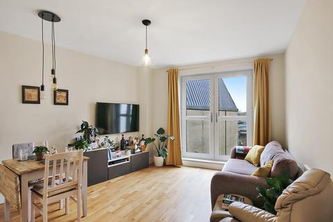 1 bedroom apartment for sale, Christopher Road, East Grinstead, RH19