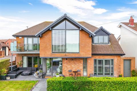 5 bedroom detached house for sale, West Road, Nottage, Porthcawl, Bridgend County Borough CF36 3RY