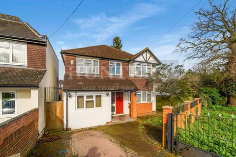 undefined, The Avenue, Cranford, Hounslow