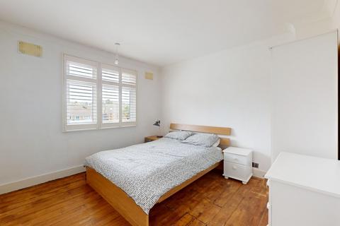 24 Whitehill Road, Gravesend, DA12 5PG