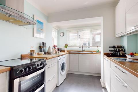 50 Lorton Close, Gravesend, DA12 4EX