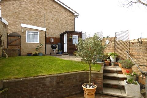 50 Lorton Close, Gravesend, DA12 4EX