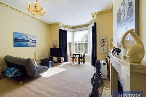 2 bedroom apartment for sale, Prince Of Wales Terrace, Scarborough