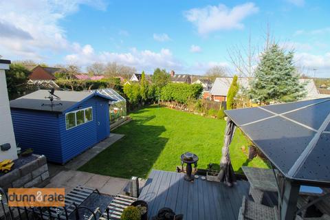 3 bedroom detached bungalow for sale, Roundfields, Stoke-On-Trent ST9