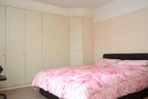 39 Derby Street, Chadderton, Oldham, OL9 7HX
