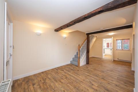 2 bedroom cottage to rent, High Street, Henley-in-Arden B95