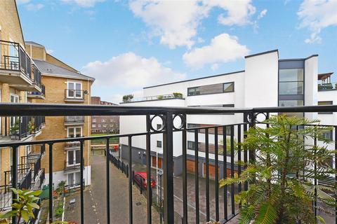 31 Island Row, London, E14 7HU