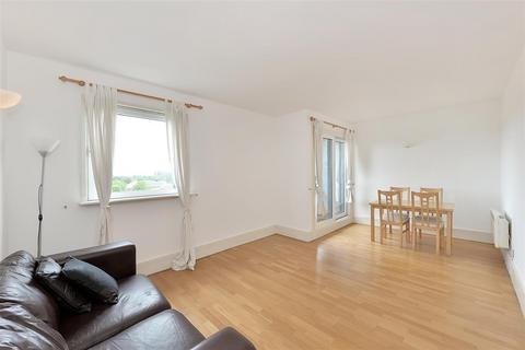 1 bedroom apartment to rent, Cubitt Wharf, Isle of Dogs, E14