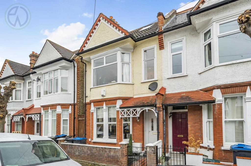 Birdhurst Road, Colliers Wood SW19 4 bed semidetached house for sale