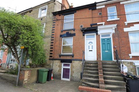 3 bedroom terraced house for sale, Mote Road, Maidstone