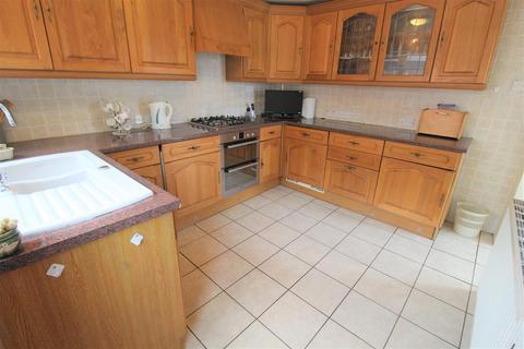 3 bedroom detached bungalow for sale - Caton Crescent, Stoke-On-Trent ST6