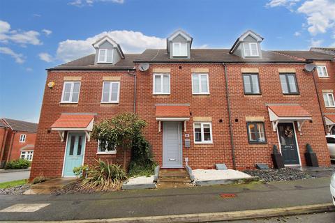 3 bedroom townhouse for sale - Blithfield Way, Stoke-On-Trent ST6