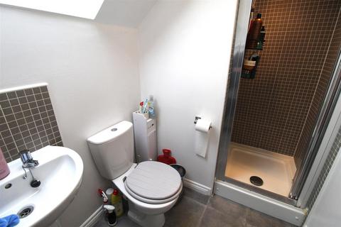 90 Blithfield Way, Stoke-on-trent, ST6 8GS