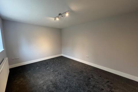 1 bedroom in a house share to rent - Milford Gardens, Edgware