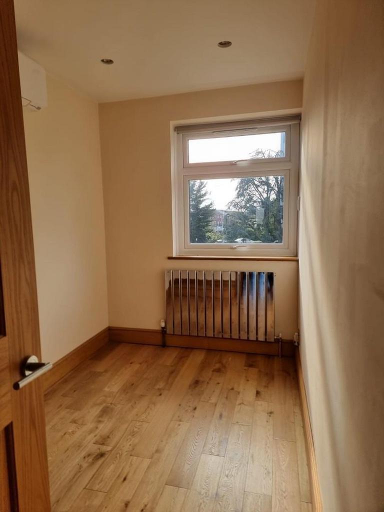 Room3.jpg