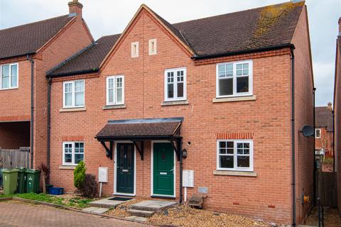3 bedroom semi-detached house to rent - Rays Close, Bletchley