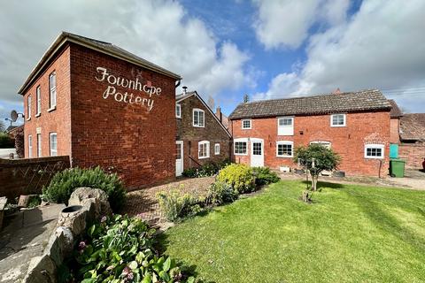 4 bedroom detached house for sale - Fromes Hill, Ledbury, HR8