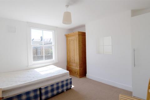 2 bedroom apartment to rent, Saltram Crescent, Maida Vale, W9