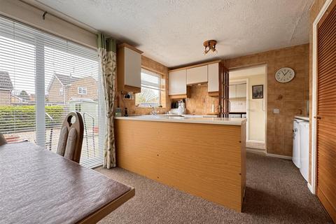 51 Belsay, Toothill, Swindon, SN5 8HD