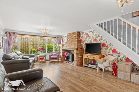5 Fir Park, Harlow, CM19 4JZ