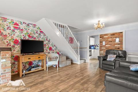 5 Fir Park, Harlow, CM19 4JZ