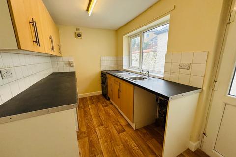 3 bedroom terraced house for sale, Skipton Road, Colne