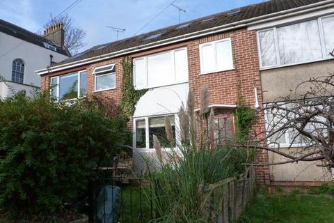 3 bedroom terraced house to rent - Milverton Garden,, Bristol BS6
