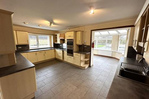 4 bedroom detached house for sale, Llanybydder, Carmarthenshire