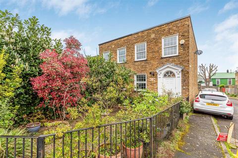 2 bedroom semi-detached house for sale, North Worple Way, Mortlake, London, SW14