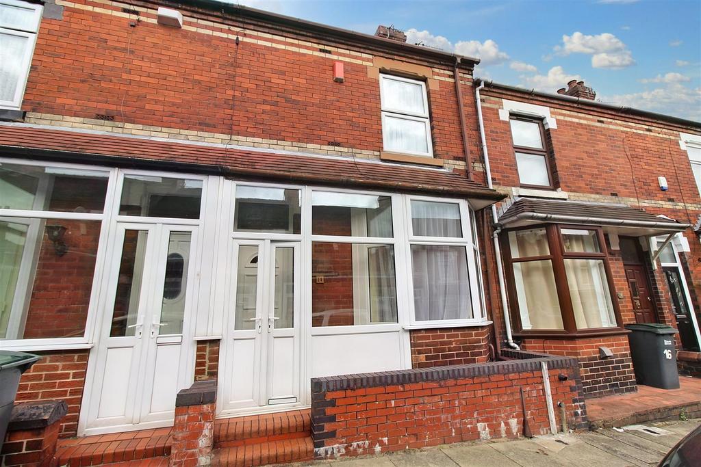 Campbell Terrace, StokeOnTrent ST1 2 bed terraced house for sale £