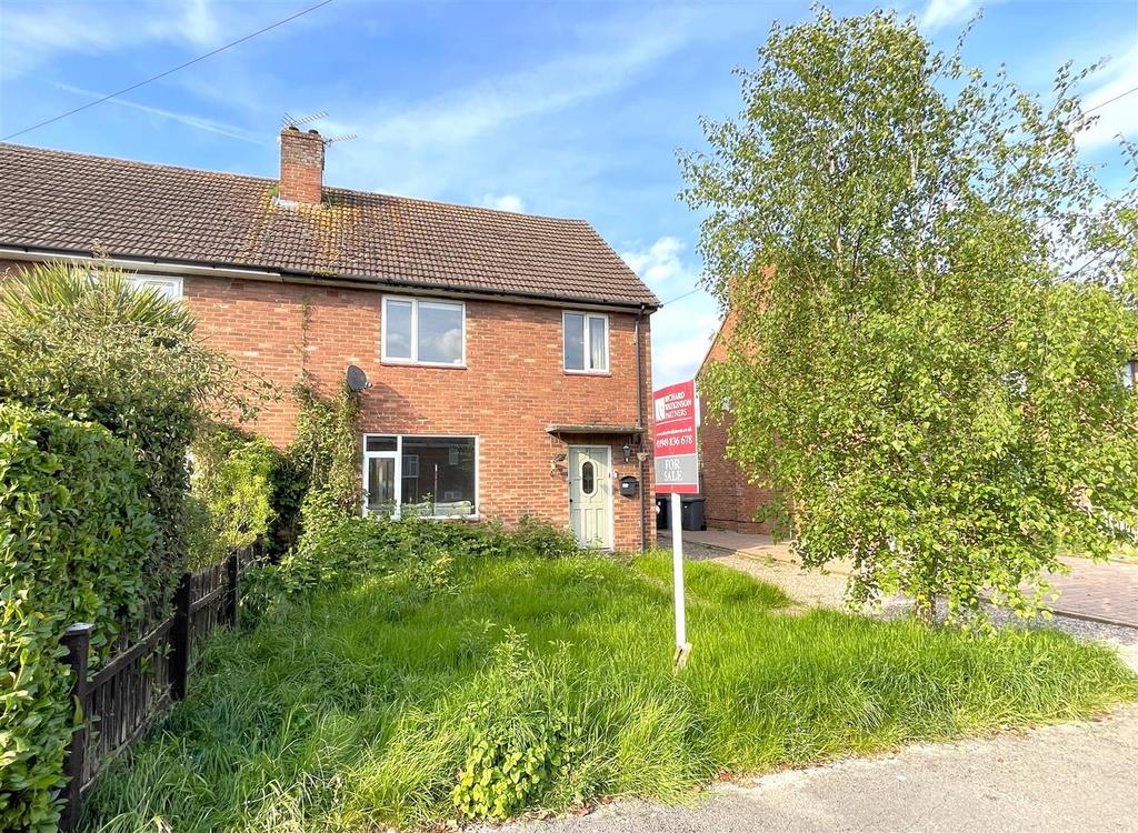 Coneygrey Spinney, Flintham 3 bed semidetached house for sale £199,950