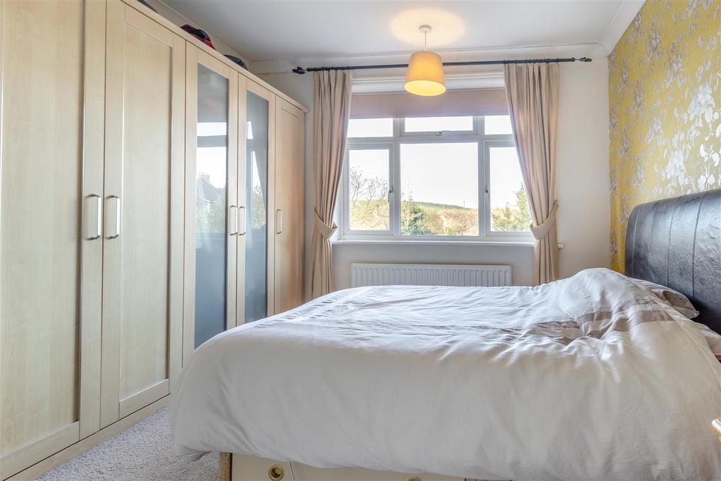 8588934-interior05.jpg