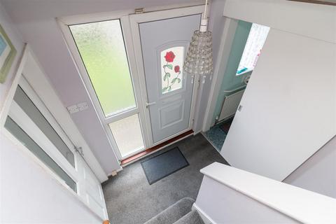 3 bedroom semi-detached house for sale, Peacock Crescent, Nottingham