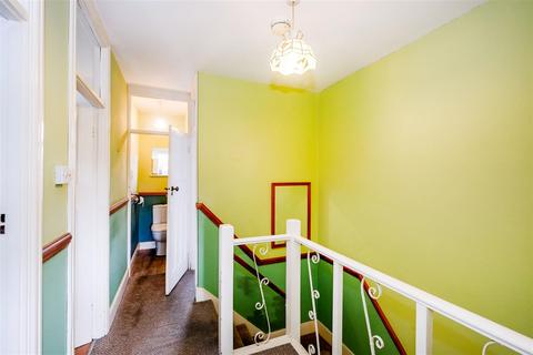 6 Mount View Road, London, E4 7EF