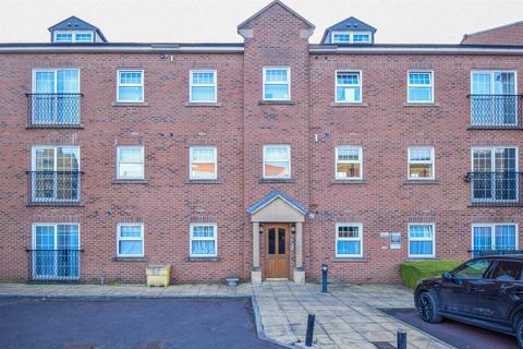 2 bedroom flat for sale, St Christophers Walk, Burton Street WF1