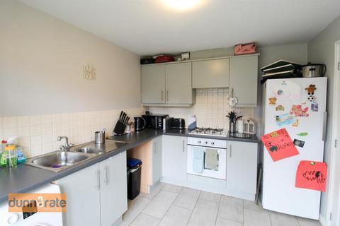 3 bedroom townhouse for sale - Chillington Way, Stoke-On-Trent ST6