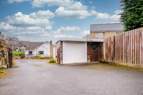 3 bedroom detached bungalow for sale - Field Lane, Brighouse