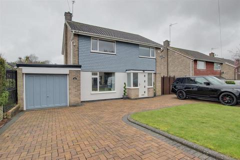 4 bedroom detached house for sale, Meadow Way, Walkington, Beverley