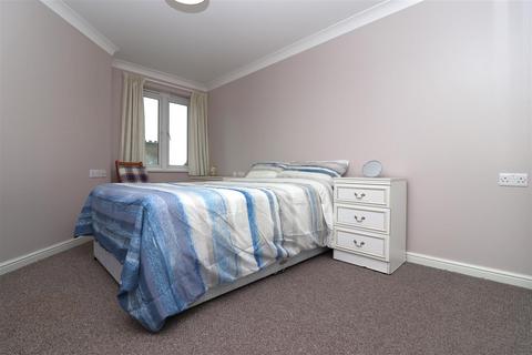 1 bedroom property for sale, Port Mill Court, Mills Way, Barnstaple