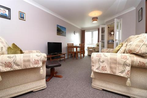 1 bedroom flat for sale, Port Mill Court, Mills Way, Barnstaple