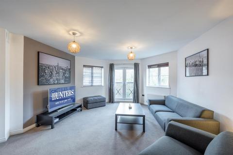 2 bedroom apartment to rent - Century Way, Halesowen