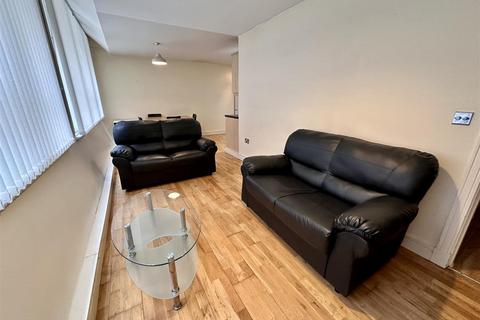 2 bedroom apartment to rent, Langley Building, 36 Hilton Street