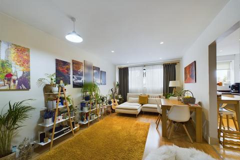 2 bedroom apartment for sale, Francis Close, Hitchin, SG4