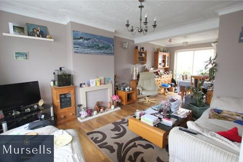 28 Fitzworth Avenue, Poole, BH16 5AY